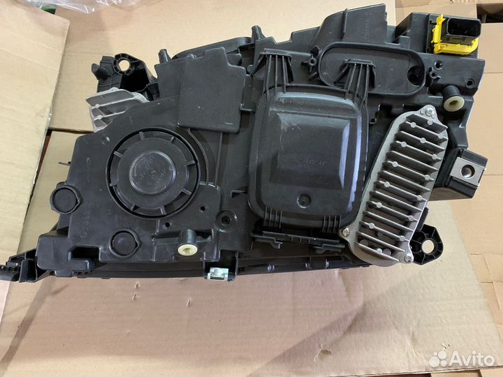 Фара Вольво FM/FH4 левая