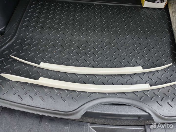 Реснички на Тойота Естима