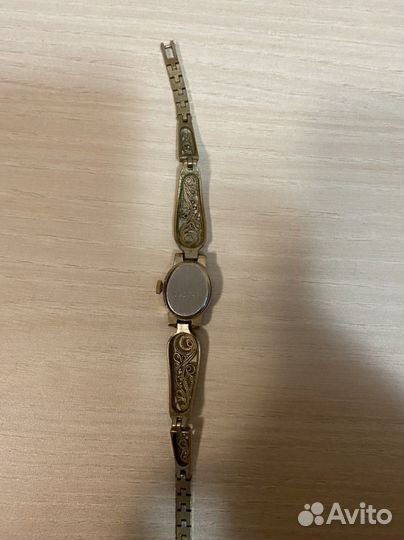 Часы чайка женские 17 камней