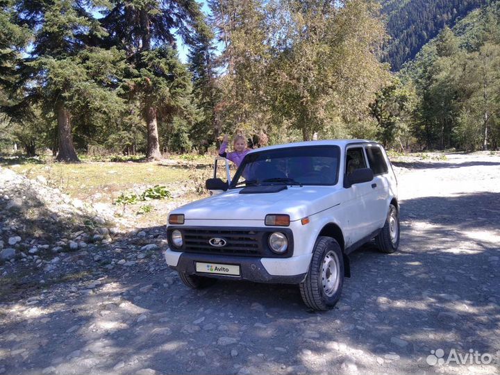 ВАЗ 2121 (4x4) Urban 1.7 МТ, 2015, 124 092 км