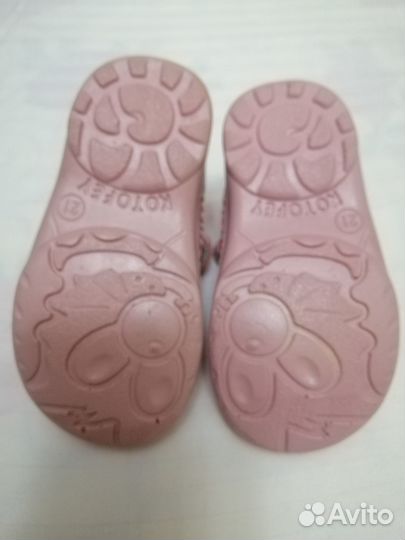 Сандали для девочки