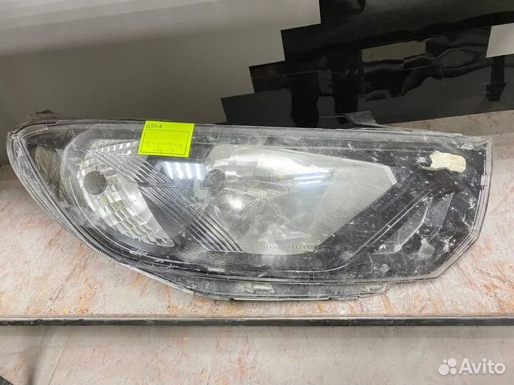 Фара передняя правая Лада гранта