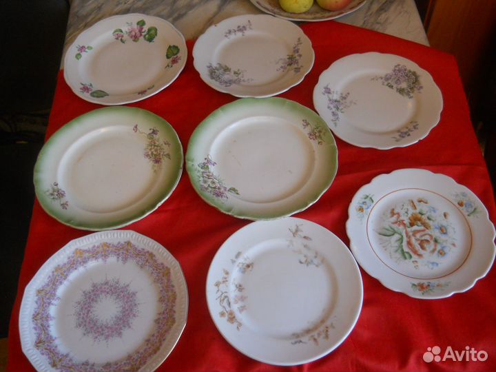Набор старинных тарелок 8 штук в Колпино