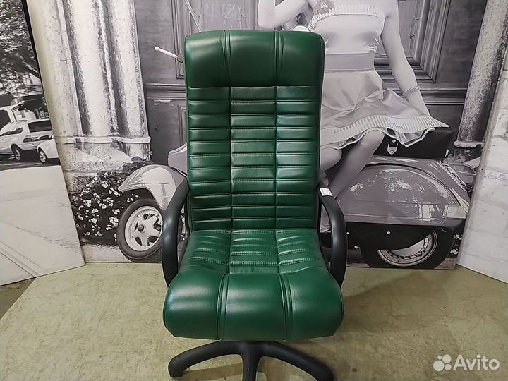 Кресло руководителя Атлант Эко. Новый