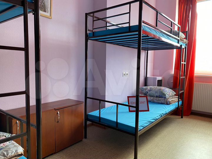 Комната 26 м² в > 9-к., 4/5 эт.