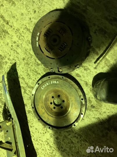 Сцепление маховик корзина диск Chery fora a21 2.0