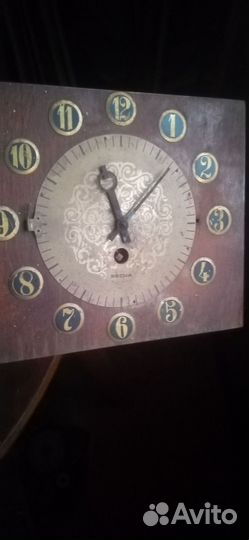 Настольные часы