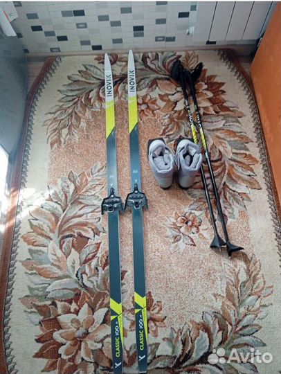 Беговые лыжи