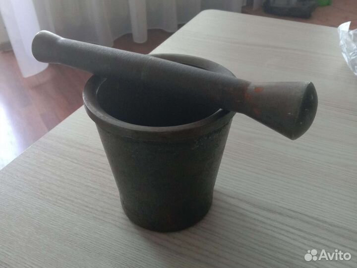 Ступа старинная с пестиком, чугунная