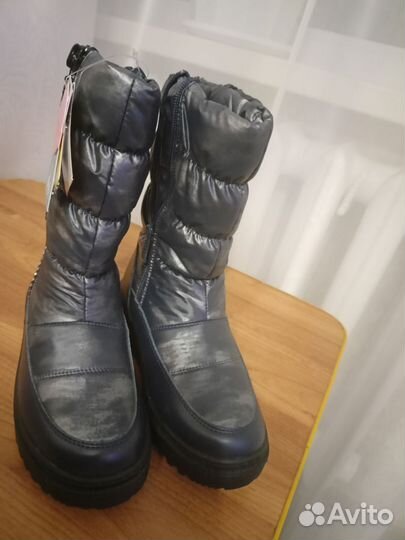 Сапоги зимние новые для девочки 37