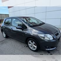 Toyota Auris 1.6 MT, 2008, 250 000 км, с пробегом, цена 655 000 руб.