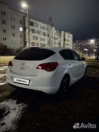 Opel Astra 1.6 AT, 2010, 176 000 км