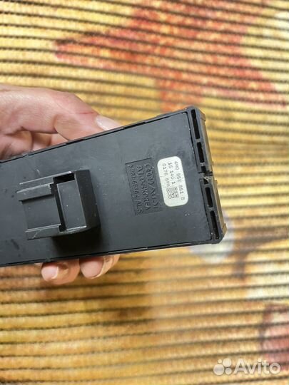 Блок стеклоподъемников водительский Audi Q7 4M