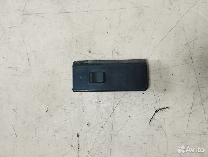Кнопка стеклоподъёмника передняя правая vоlvo 760