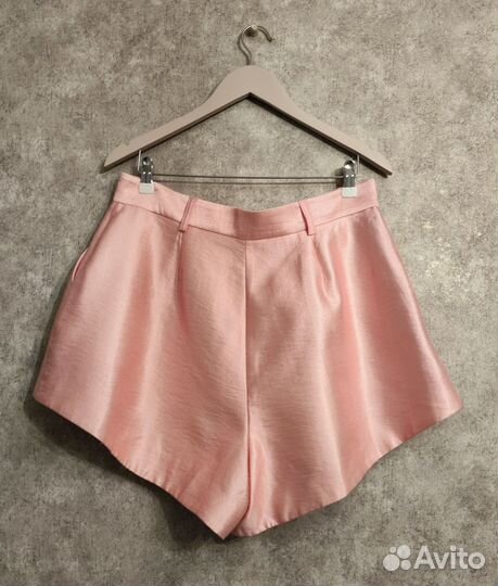 Шорты River İsland