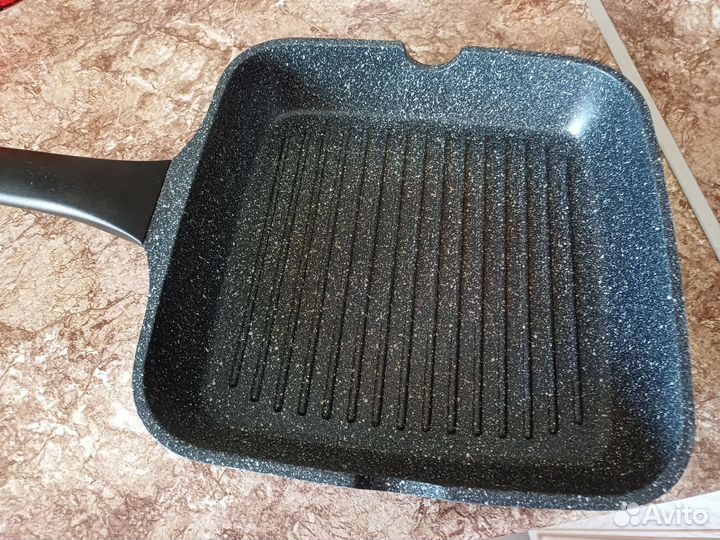 Сковорода гриль Moulin Villa 24см