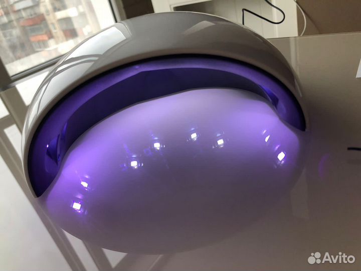 Лампа для маникюра новая