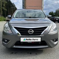 Nissan Versa 1.6 CVT, 2019, 137 000 км, с пробегом, цена 870 000 руб.