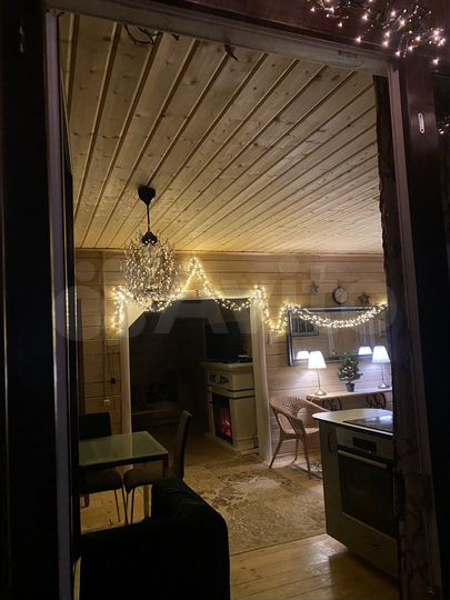 Коттедж 180 м² на участке 25 сот.