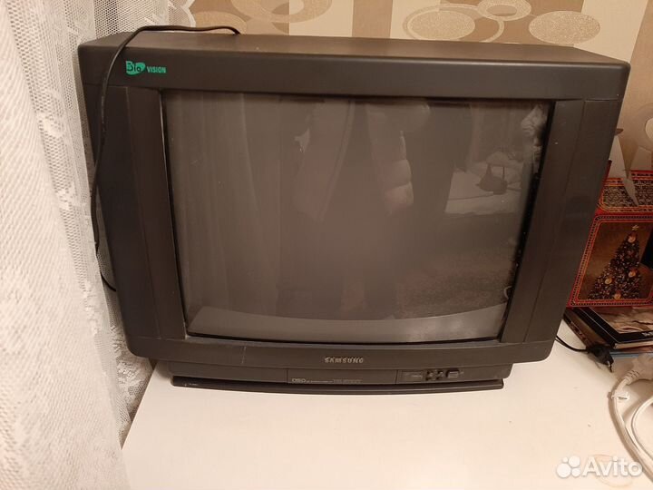 Телевизор