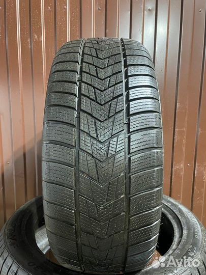 Tracmax X-Privilo S330 225/50 R18 99V