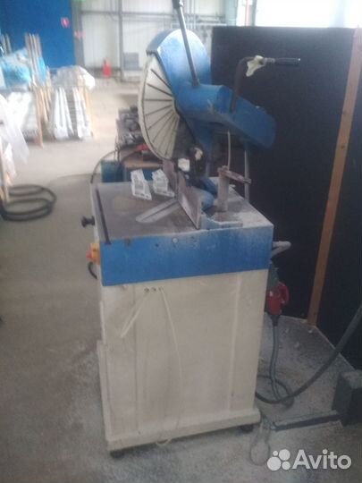 Станок отрезной Mecal SW 400 с 2мя рольгангами