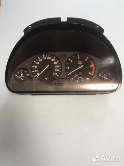 Приборная панель бмв е39 (дизель)