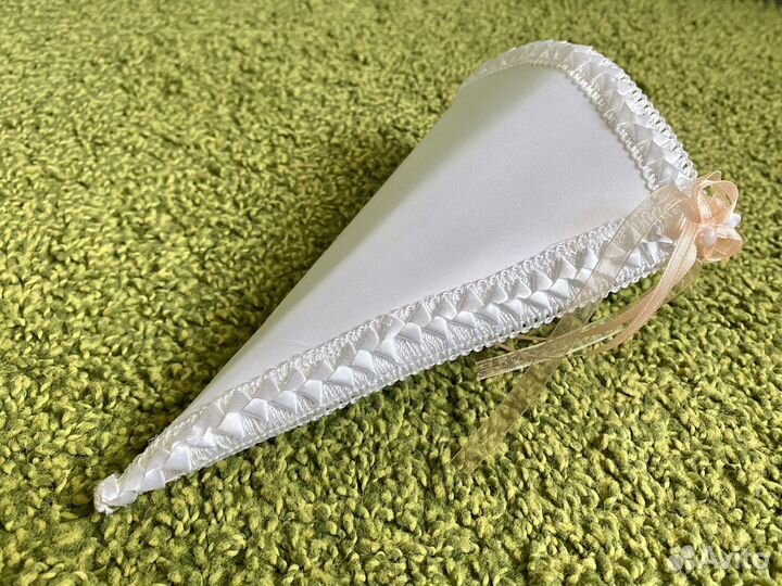 Свадебные украшения (кульки для лепестков)