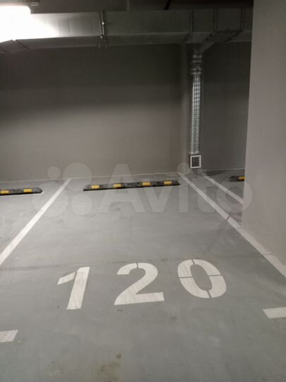 Машиноместо, 15 м²