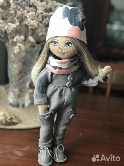 Кукла из ткани ручной работы