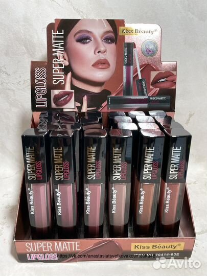 Помада / блеск для губ, Матовые, Суперустойчивые