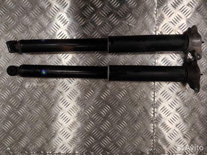 Амортизаторы задние на Ford Kuga 2