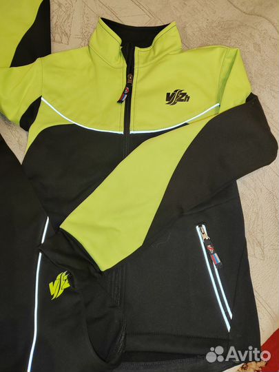 Разминочный костюм