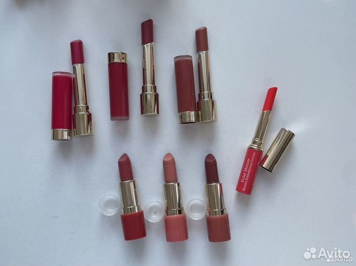 Clarins помада joli rouge
