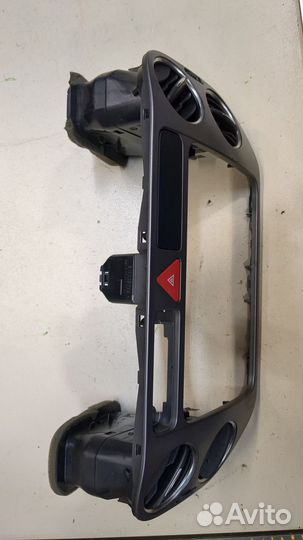 Дефлектор обдува салона Volkswagen Tiguan, 2009