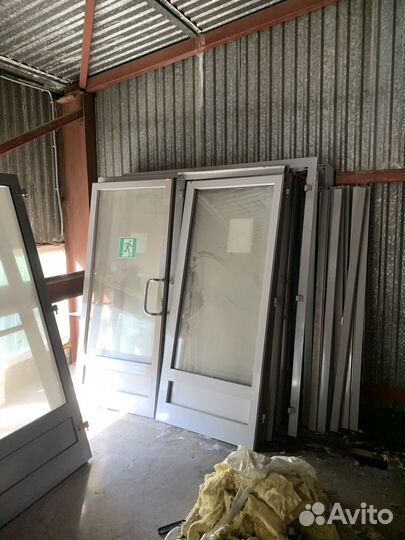 Двери бу входные группы