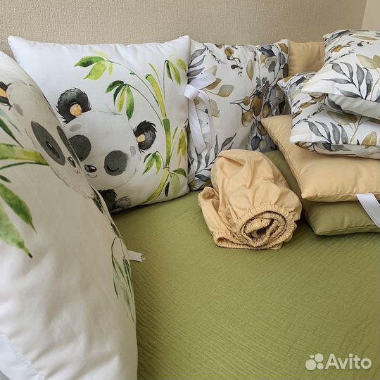 Любые бортики в детскую кроватку новые