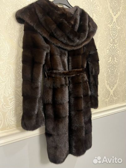 Шуба норковая поперечка Греция с капюшоном