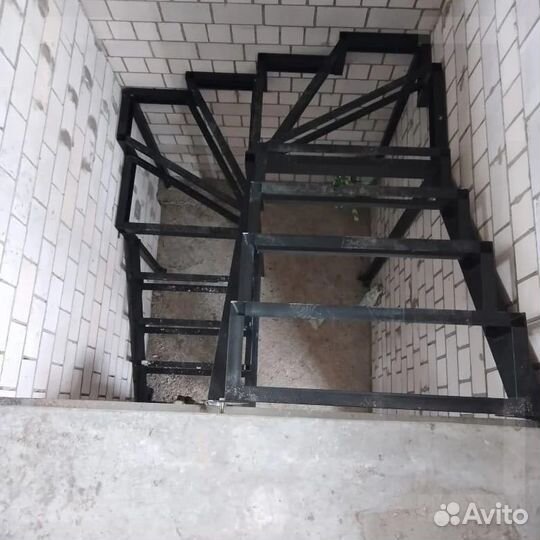 Лестницы внутри дома