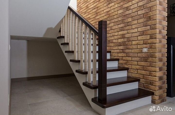 Лестница на металлокаркасе / изготовление лестниц