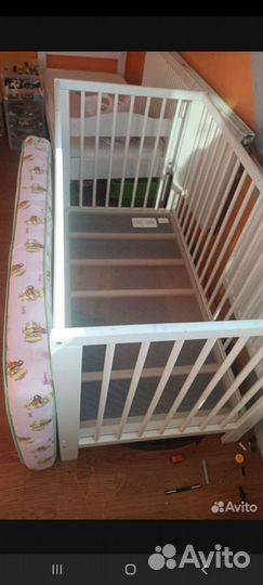 Детская кроватка