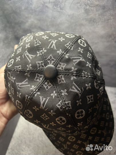 Кепка louis vuitton