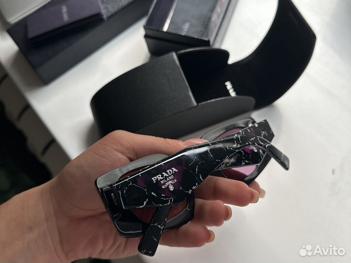 Солнечные очки Prada оригинал
