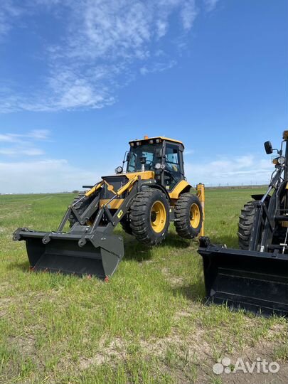 Экскаватор-погрузчик JCB 4CX, 2023