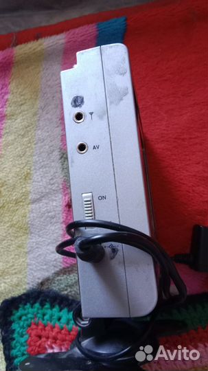 Портативный телевизор