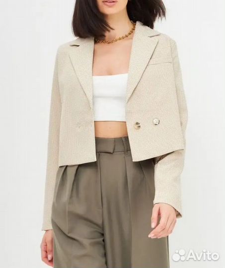 Пиджак укороченный