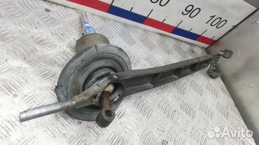 Кулиса кпп BMW 5 E60/E61 (4MB02T601)