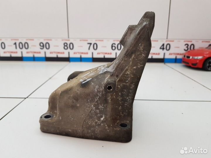 Опора двигателя левая (Mercedes-Benz S-class)