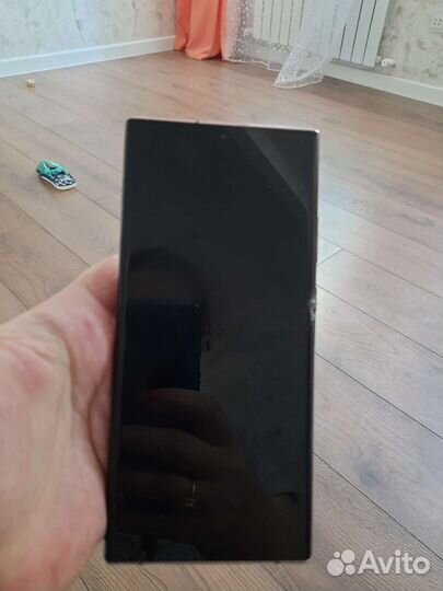 Телефон Samsung