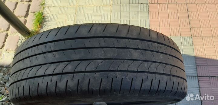 Bridgestone Dueler H/L 33A 235/55 R20